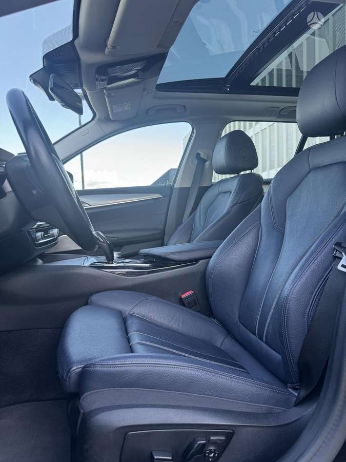 BMW 520, 2.0 l., wagon