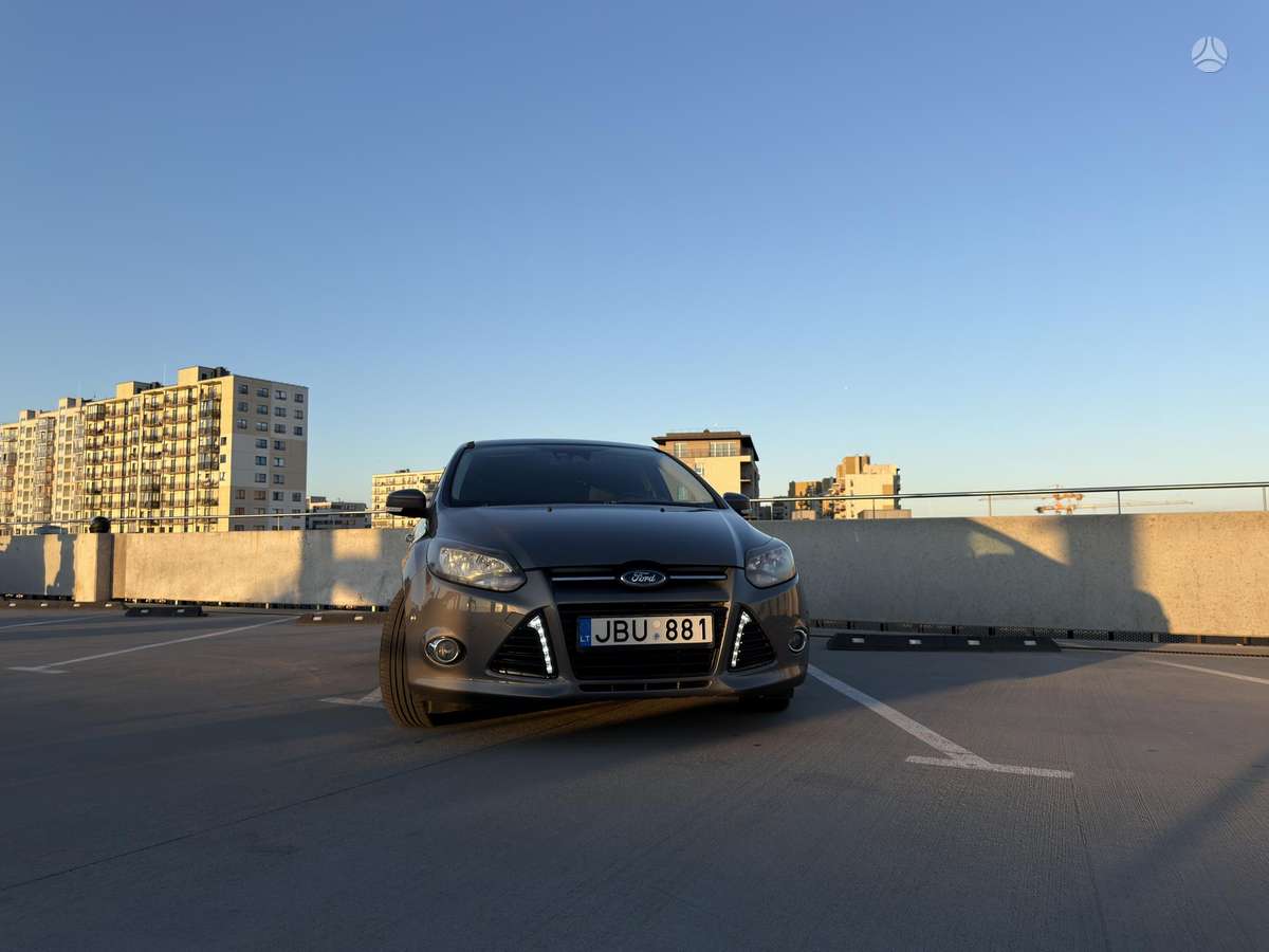 Ford Focus, 2.0 l., Хэтчбек