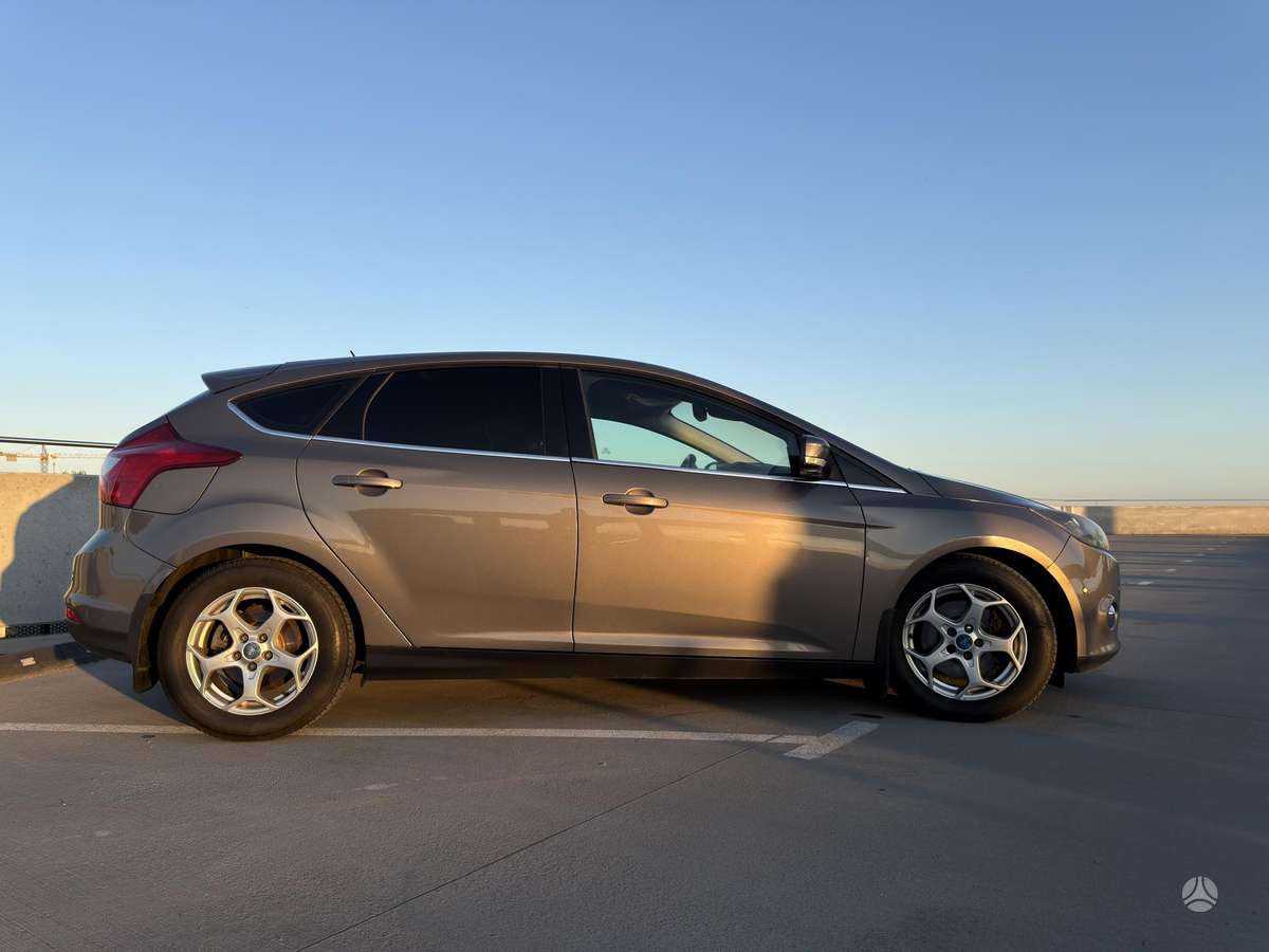 Ford Focus, 2.0 l., hatchback