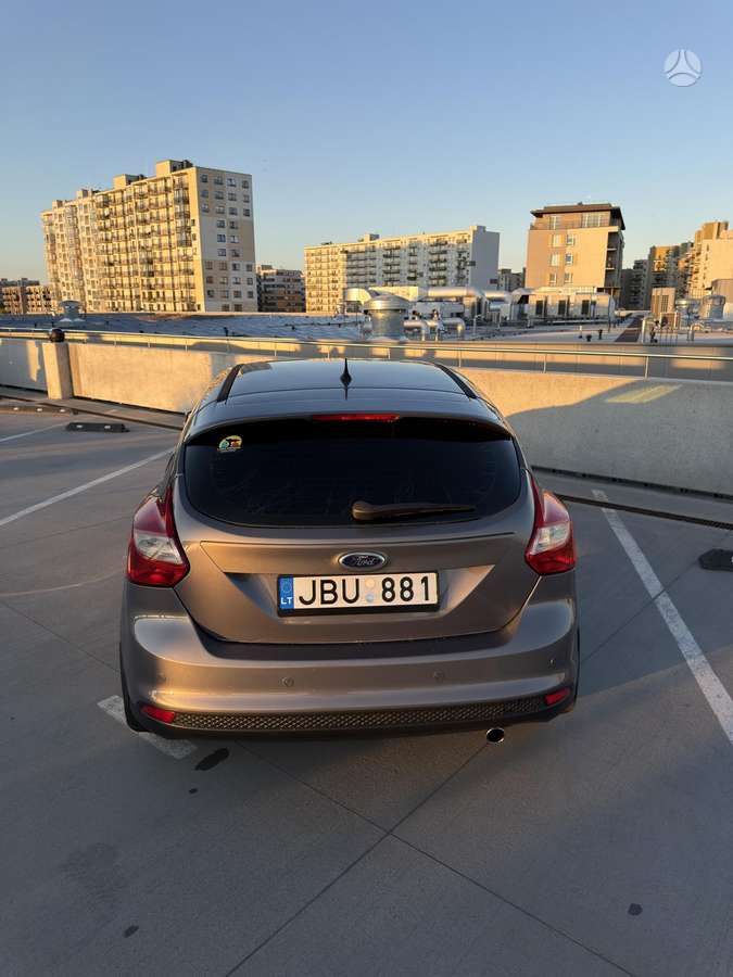 Ford Focus, 2.0 l., Хэтчбек