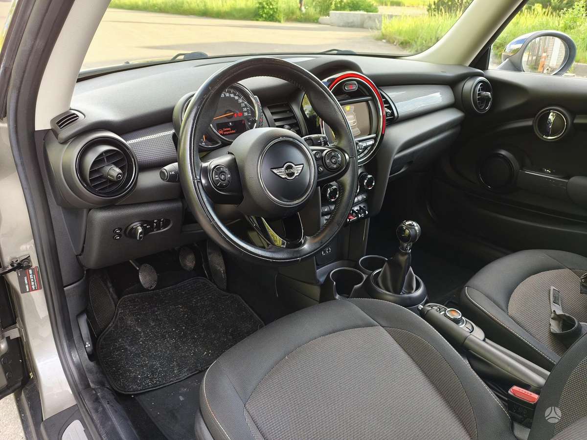 Mini Cooper SD, 1.5 l., Хэтчбек