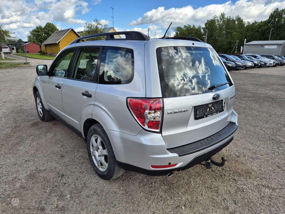 Subaru Forester, 2.0 l., universalas