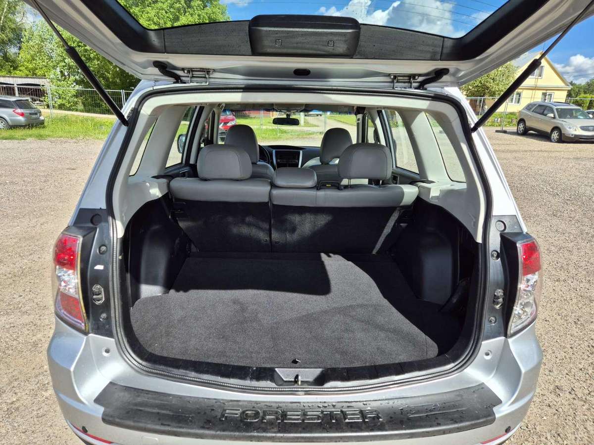 Subaru Forester, 2.0 l., universalas