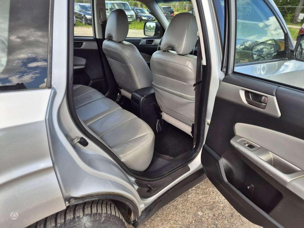 Subaru Forester, 2.0 l., universalas