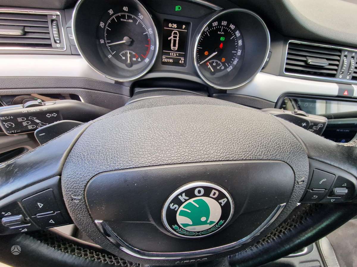 Skoda Superb, 1.8 l., Универсал