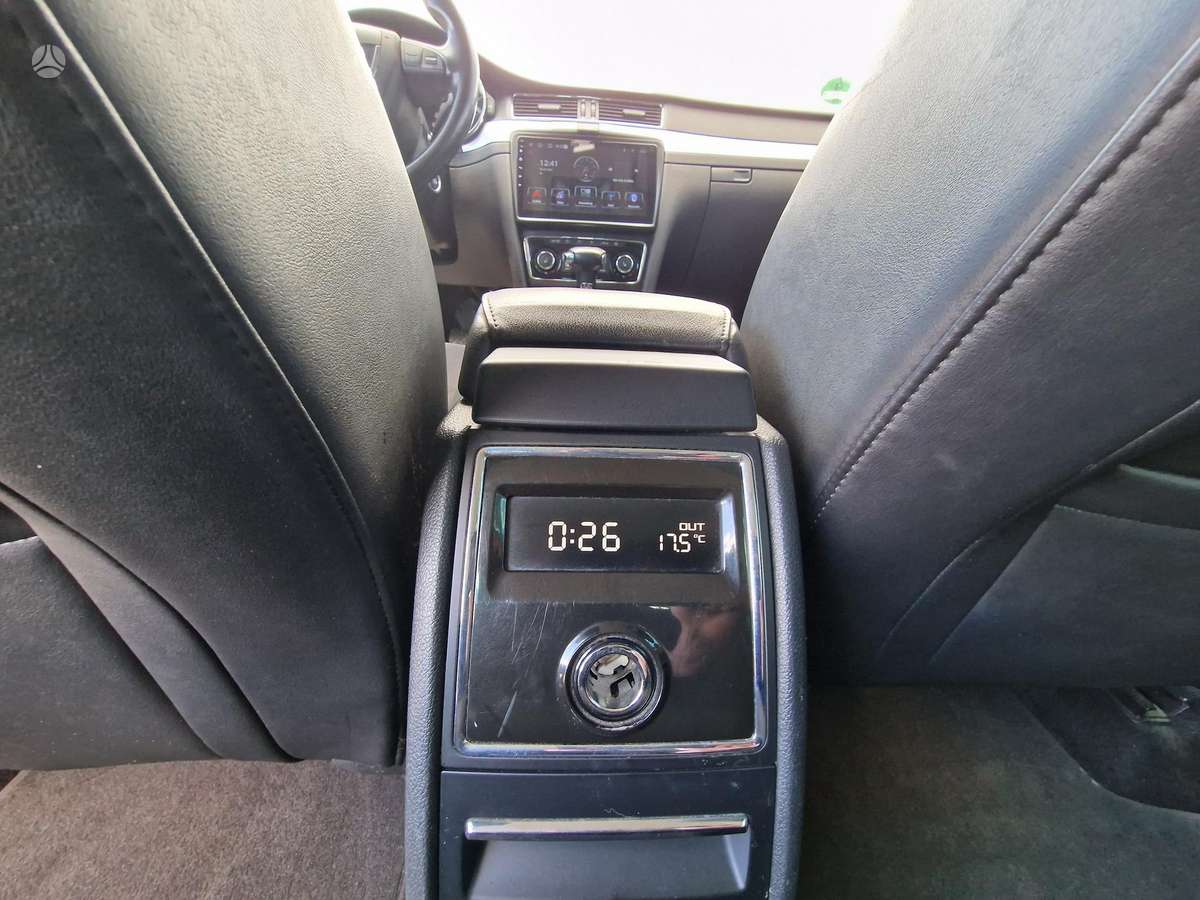 Skoda Superb, 1.8 l., Универсал