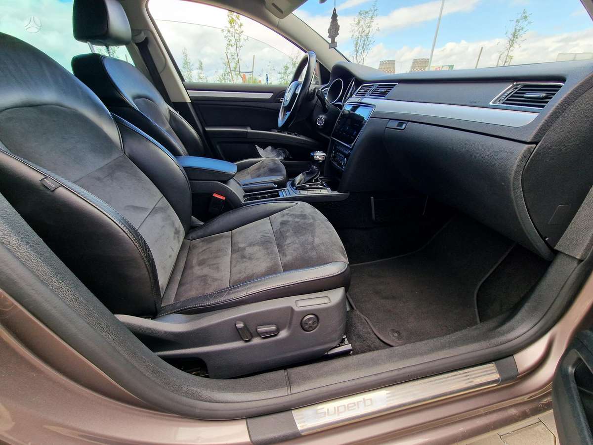 Skoda Superb, 1.8 l., Универсал