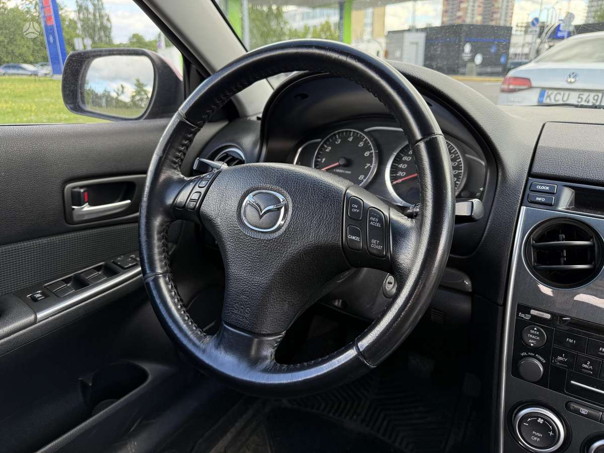 Mazda 6, 1.8 l., Седан