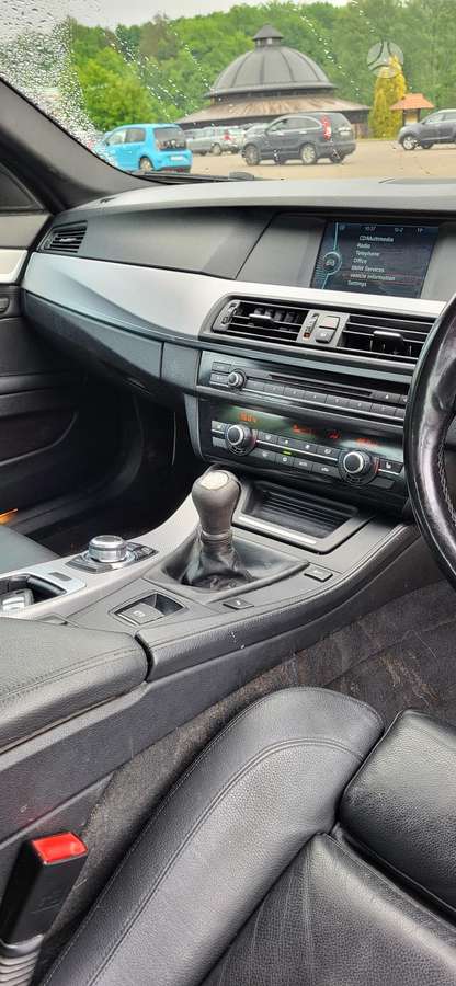 BMW 520, 2.0 l., Седан