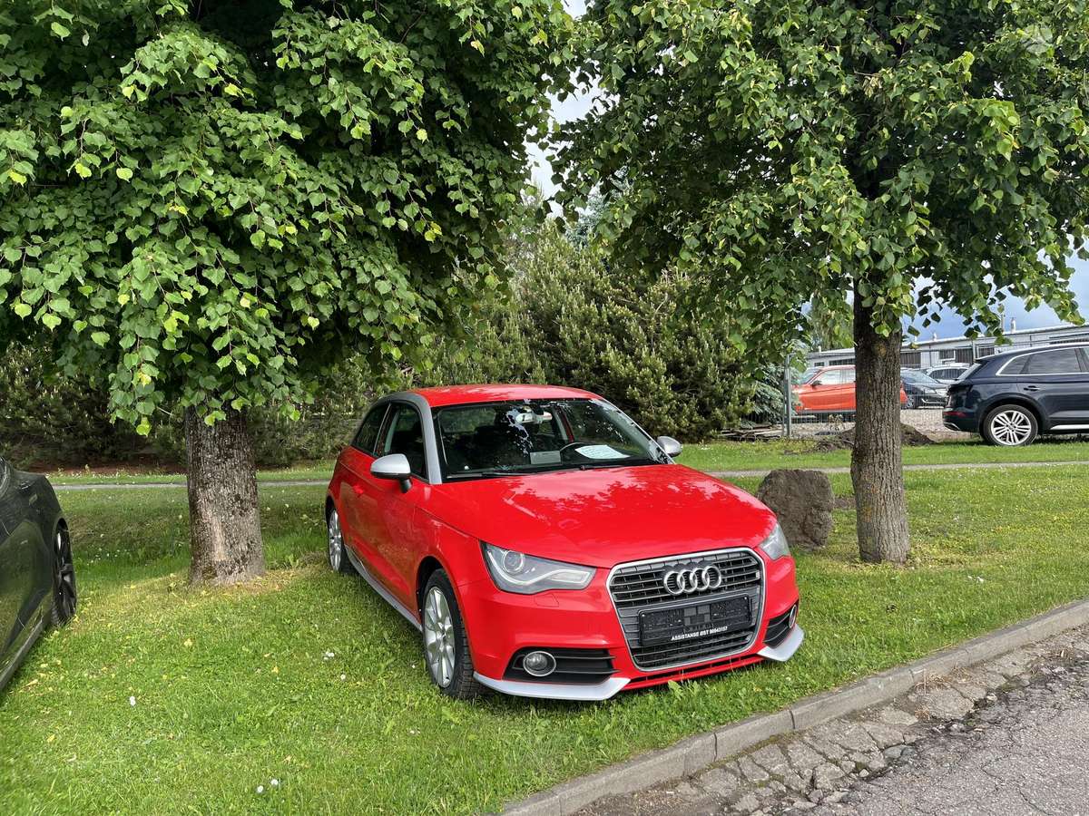 Audi A1, 1.2 l., hatchback