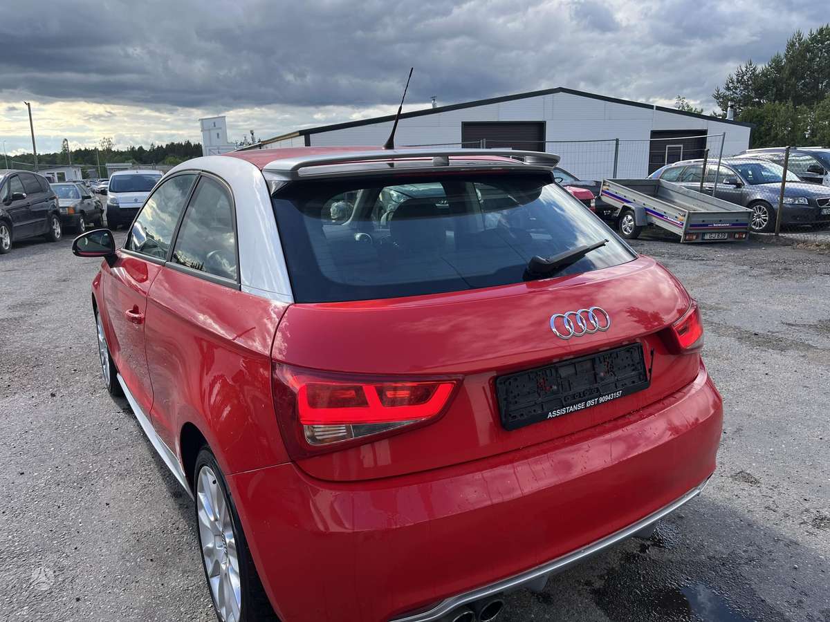 Audi A1, 1.2 l., hatchback