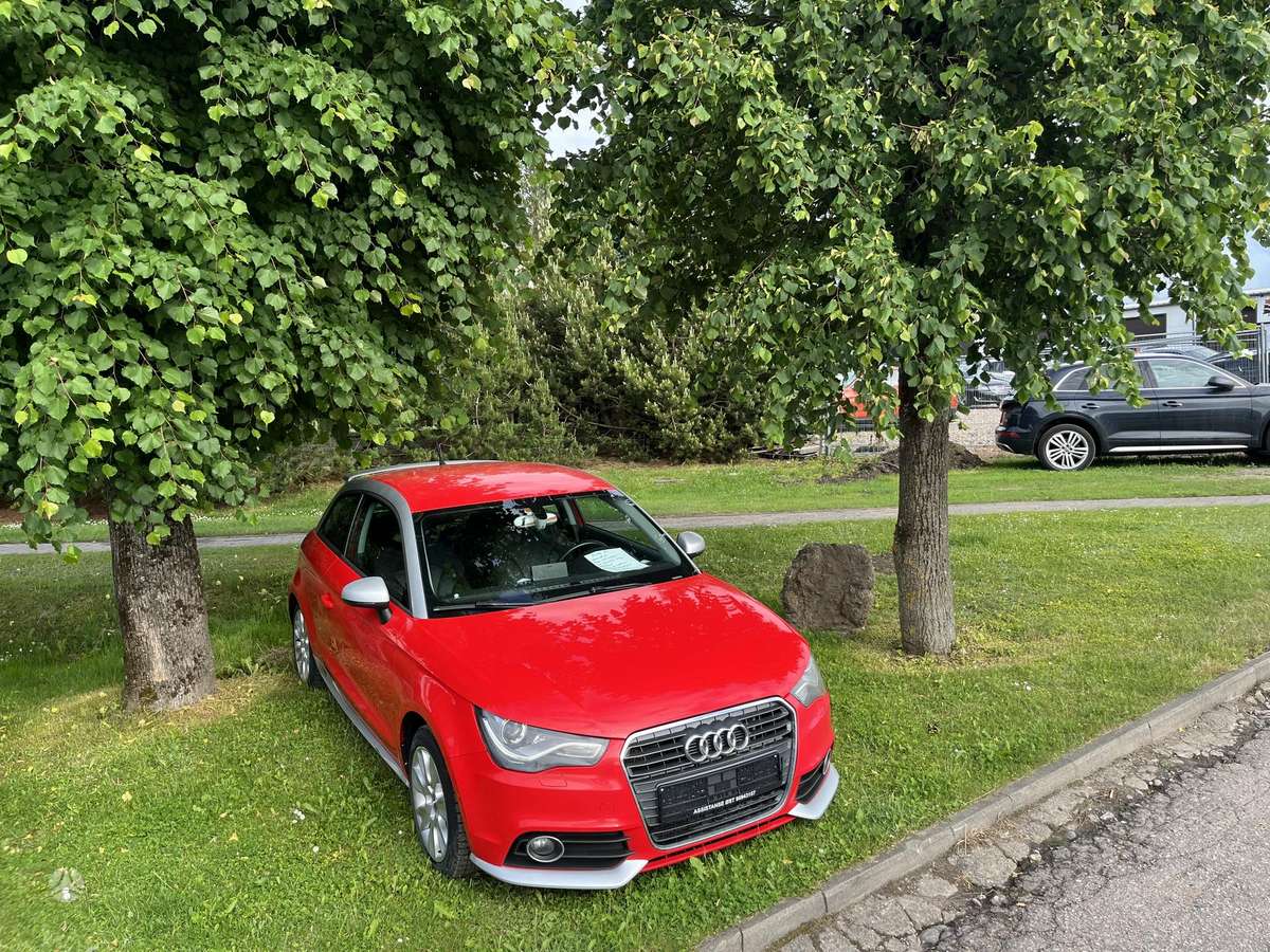 Audi A1, 1.2 l., hatchback