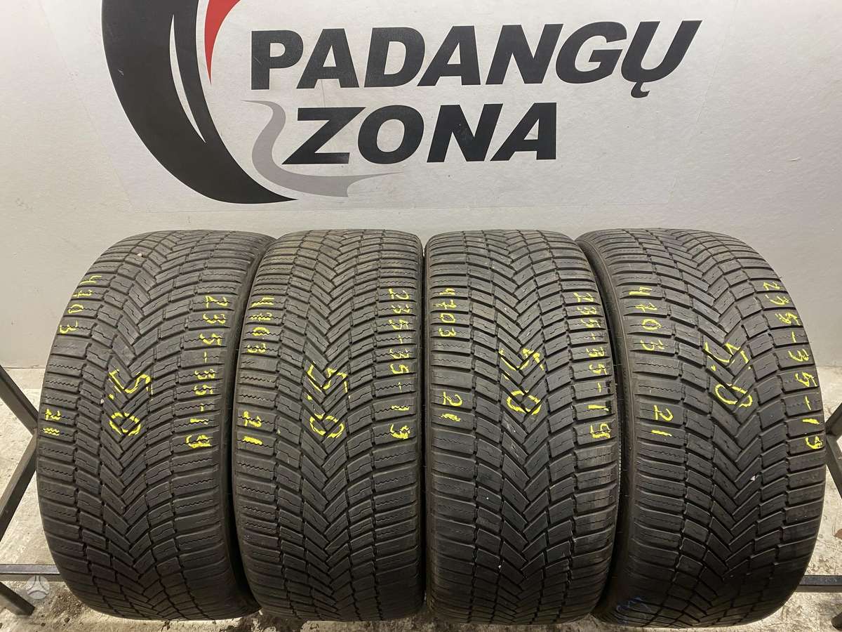Bridgestone WeatherControl A005 EVO, всесезонные 235/35 R19