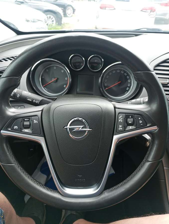 Opel Insignia, 2.0 l., wagon