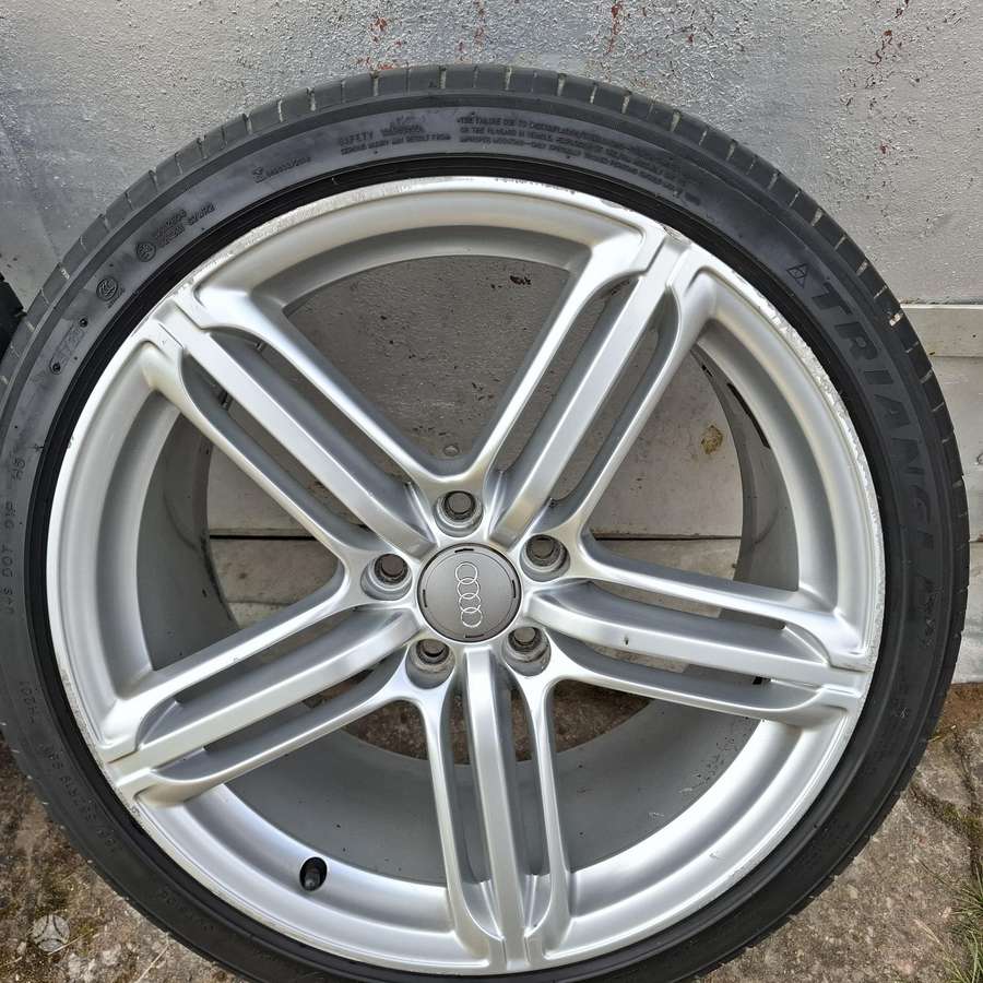 Audi A6, lengvojo lydinio, R19