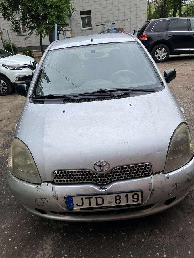 Toyota Yaris - 3
