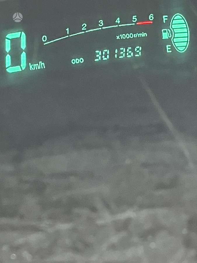 Toyota Yaris - 7