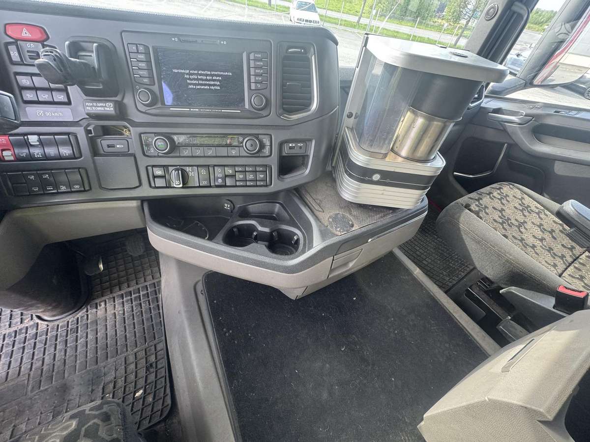 Scania R650, шасси