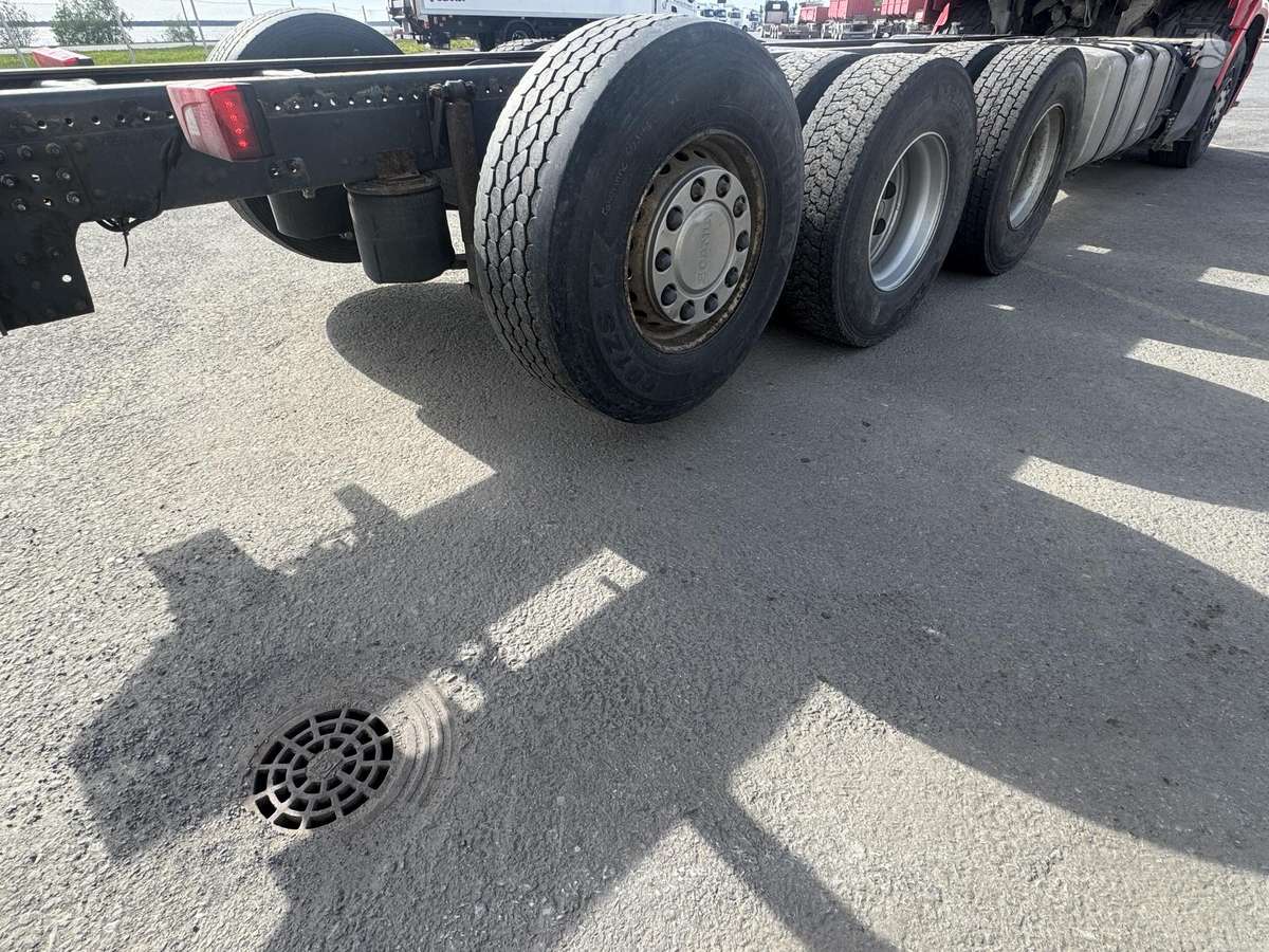 Scania R650, cab-chassis trucks