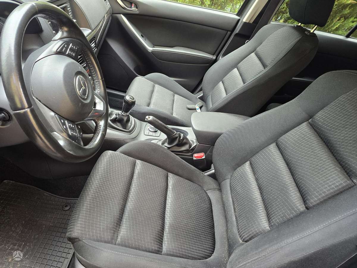 Mazda CX-5, 2.2 l., Минивэн
