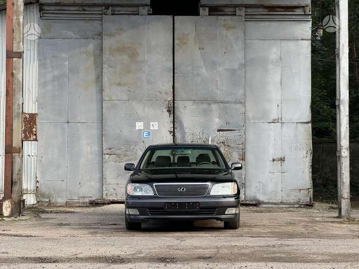 Lexus LS 400, 4.0 l., Седан