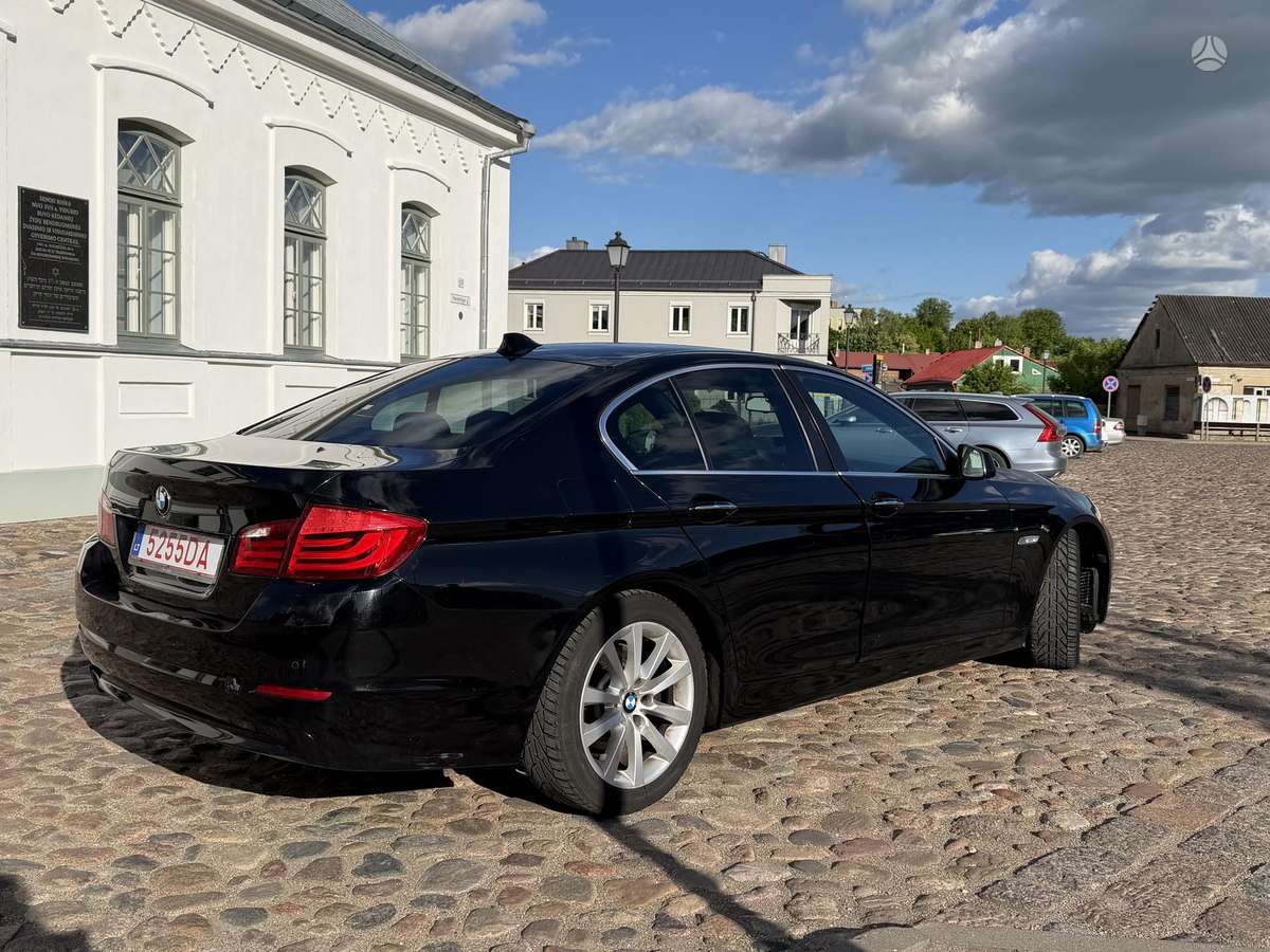 BMW 528, 3.0 l., Седан