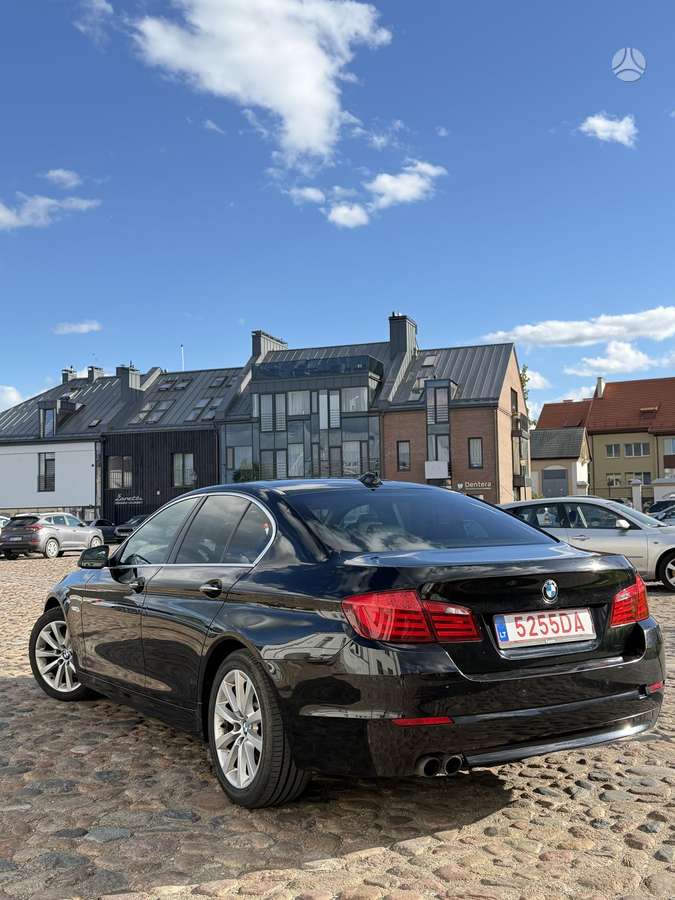 BMW 528, 3.0 l., Седан