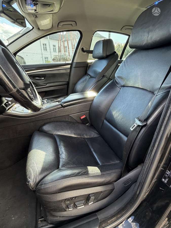 BMW 528, 3.0 l., Седан