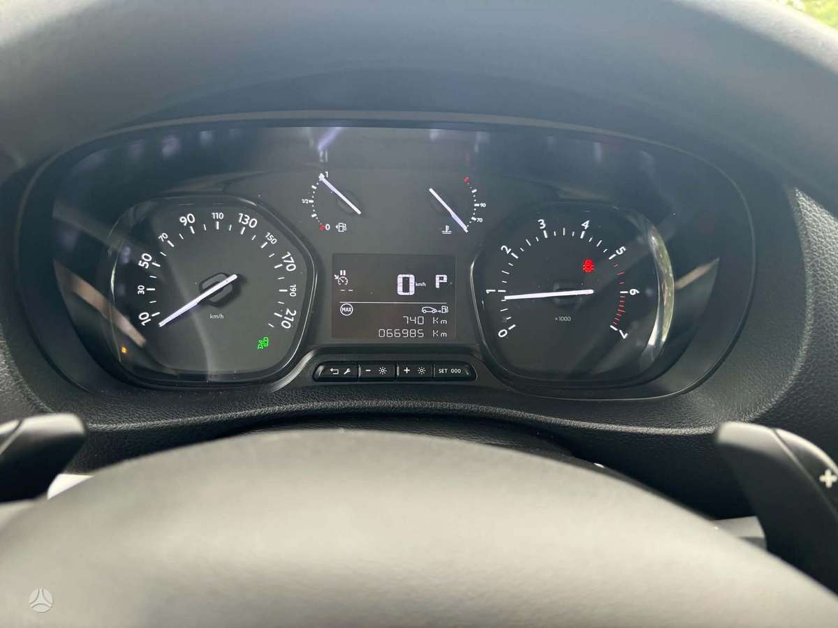 Toyota Proace Verso - 9