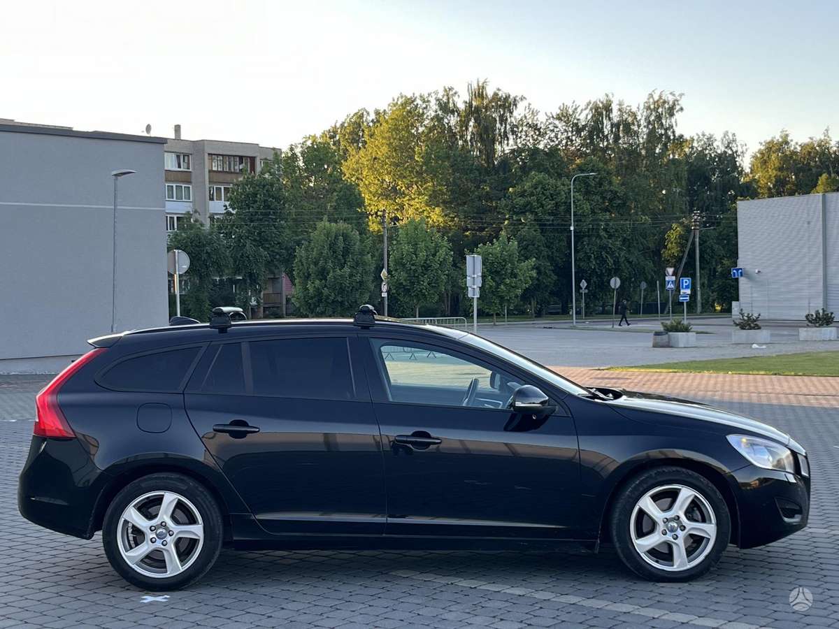 Volvo V60, 2.0 l., Универсал