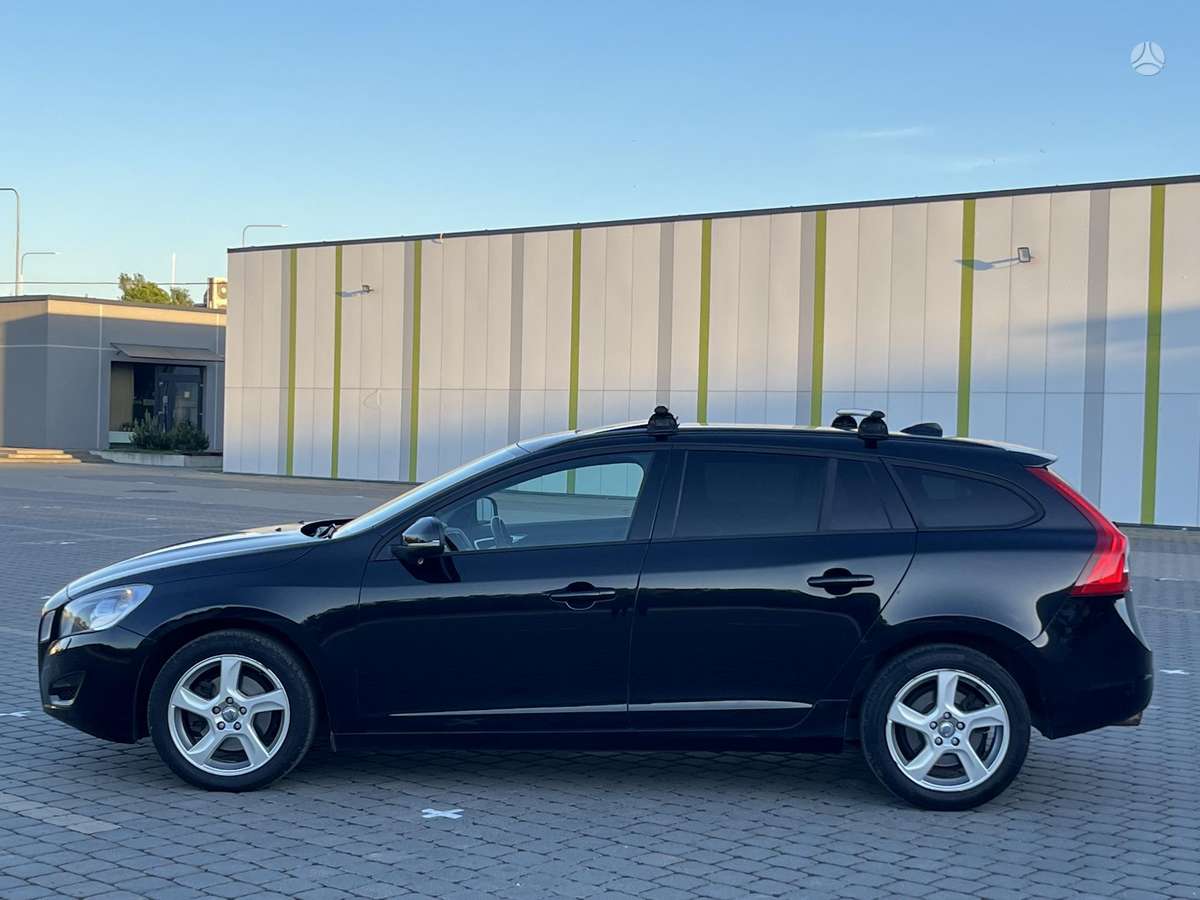 Volvo V60, 2.0 l., Универсал