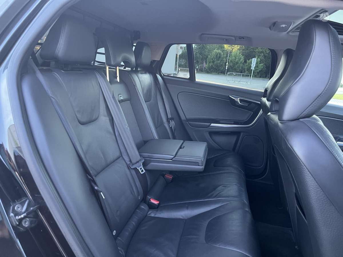 Volvo V60, 2.0 l., Универсал