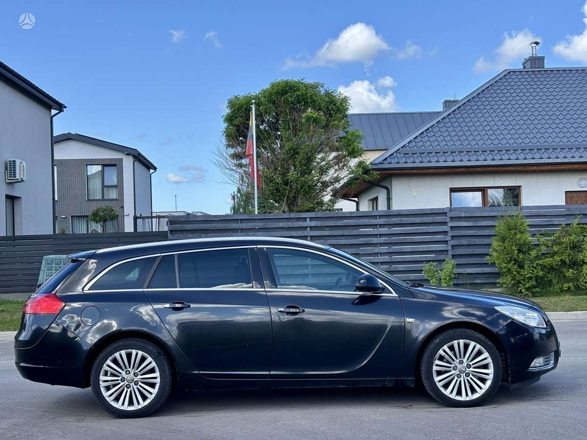 Opel Insignia, 2.0 l., Универсал