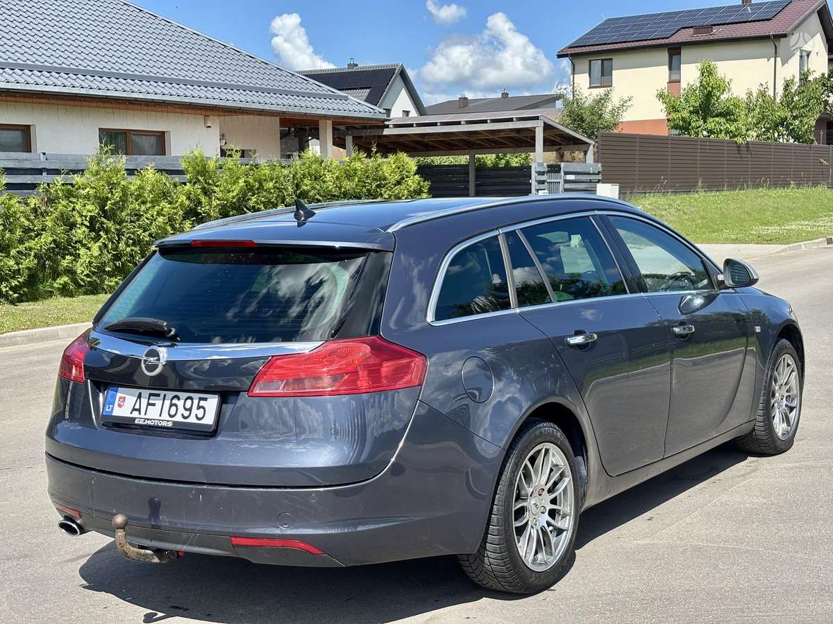 Opel Insignia, 2.0 l., Универсал