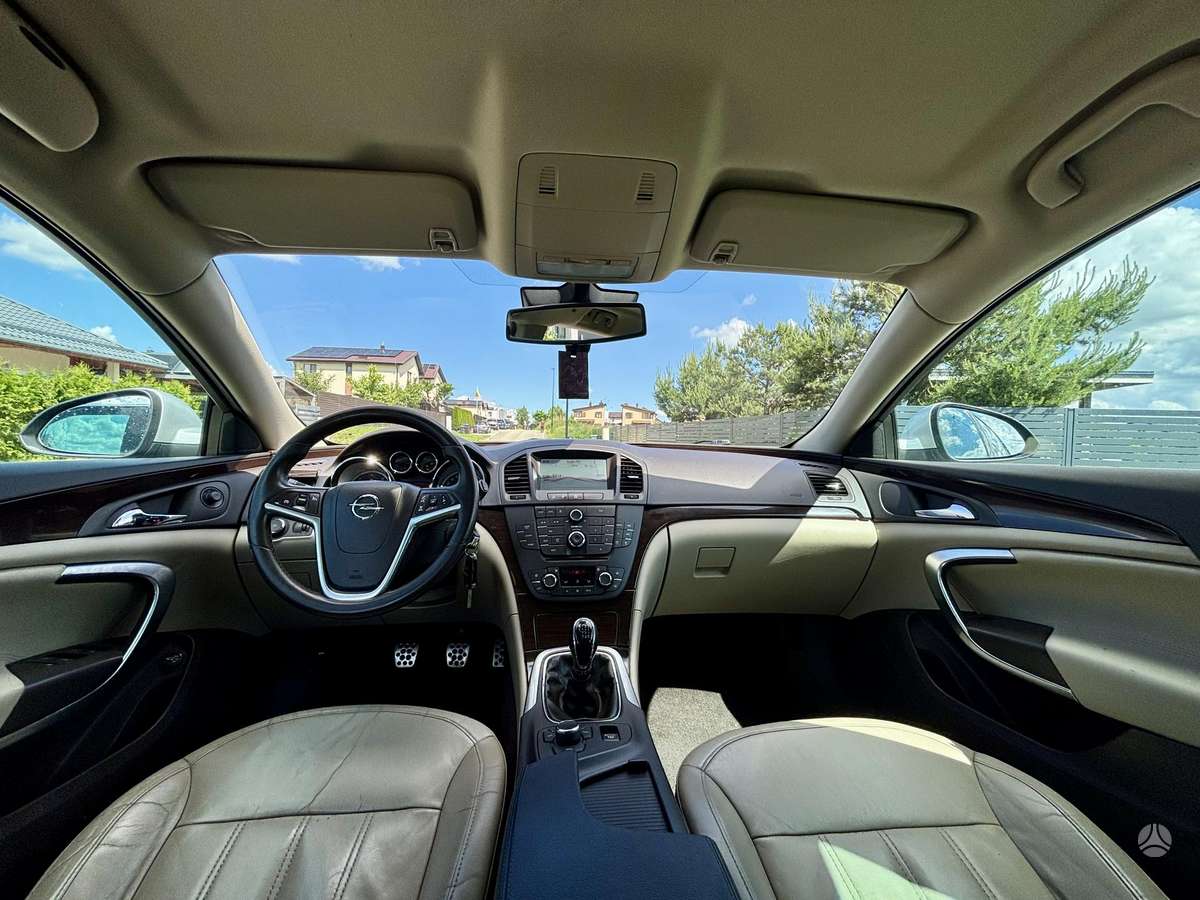 Opel Insignia, 2.0 l., Универсал