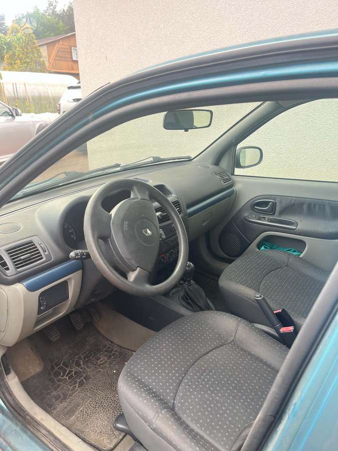 Renault Clio, 1.5 l., hatchback