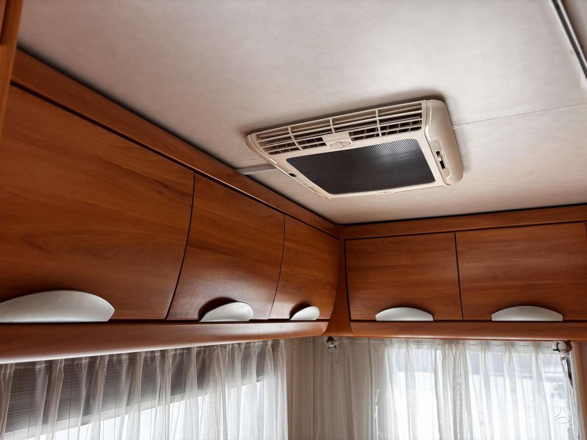 Hymer B 655 SL, campers