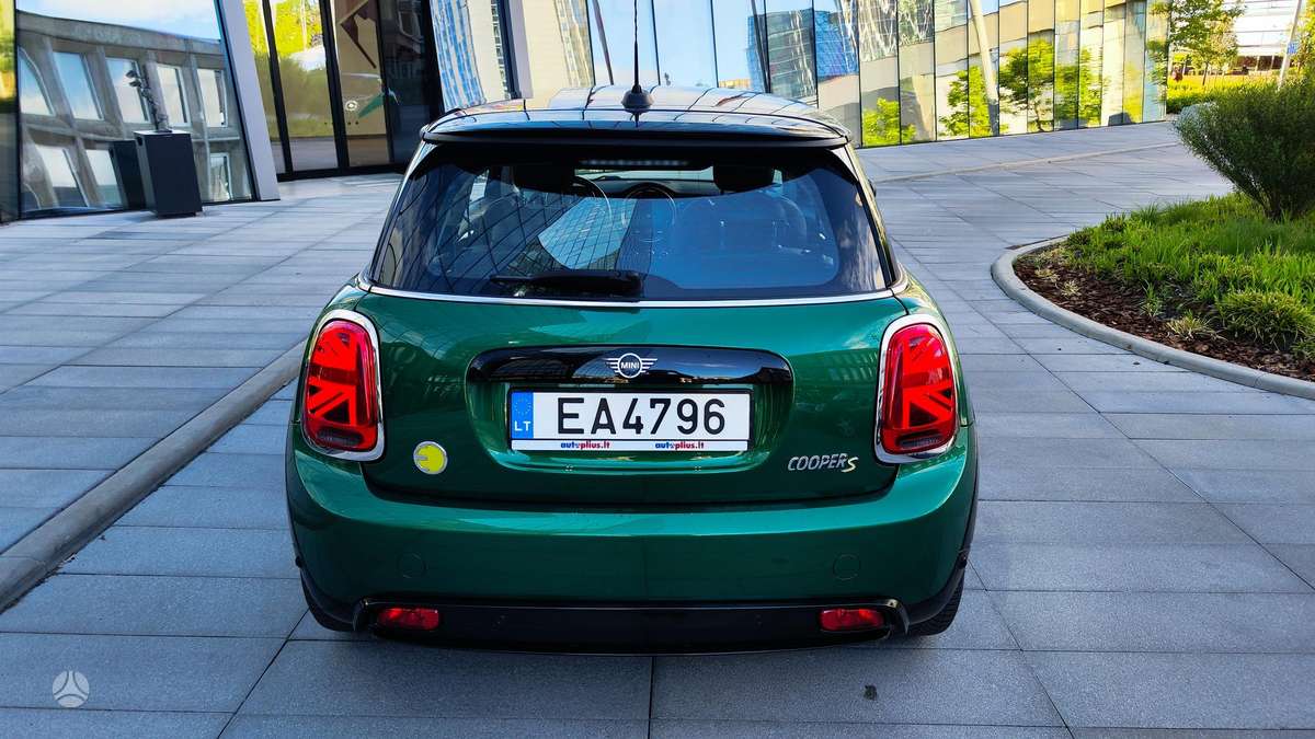 Mini Cooper SE, hatchback