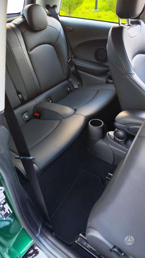 Mini Cooper SE, hatchback