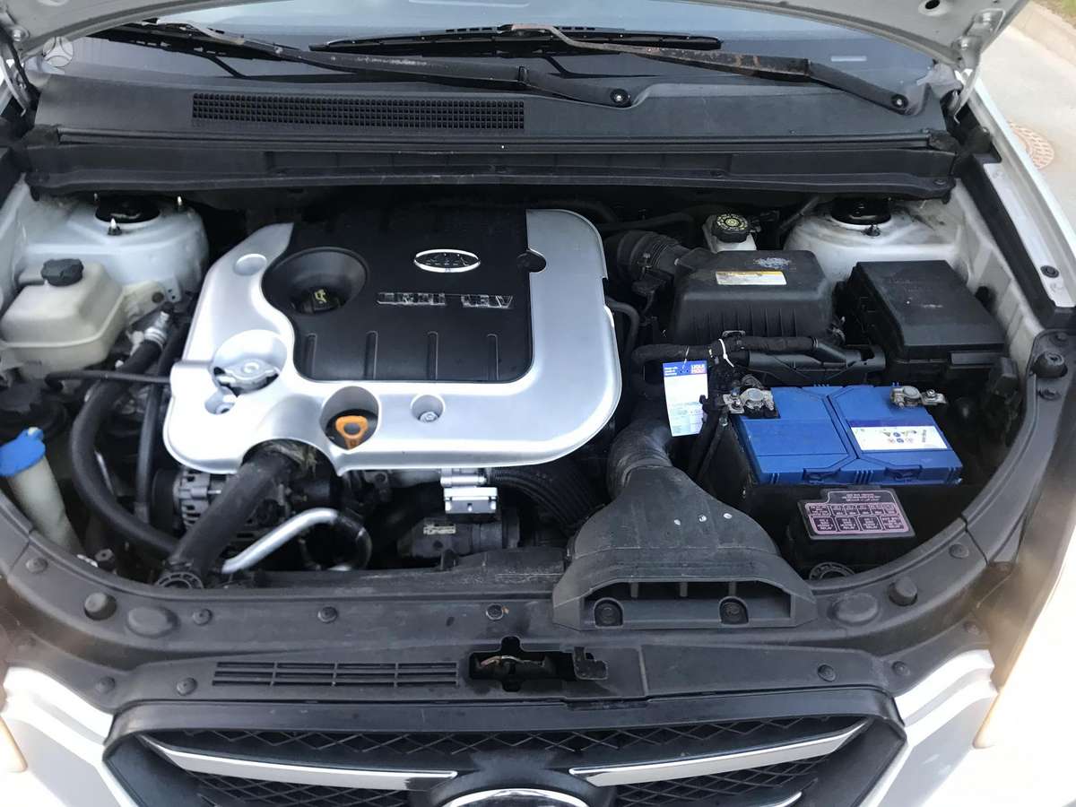 Kia Carens, 2.0 l., Минивэн