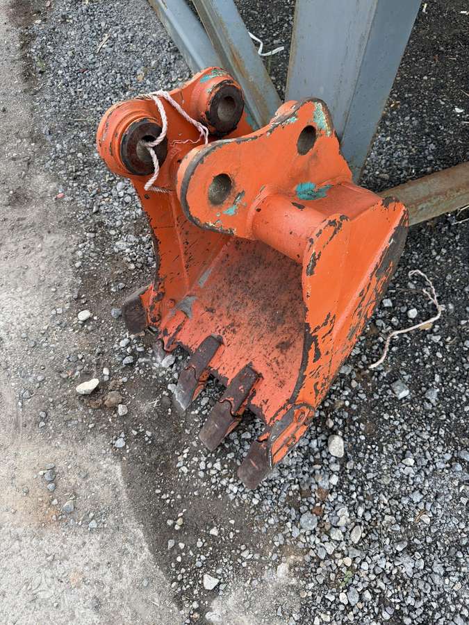 Kubota U30, excavator