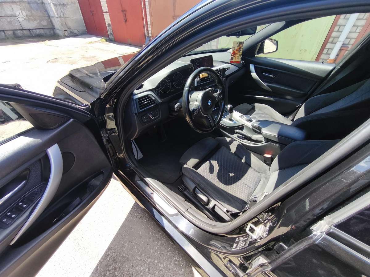 BMW 320, 2.0 l., wagon