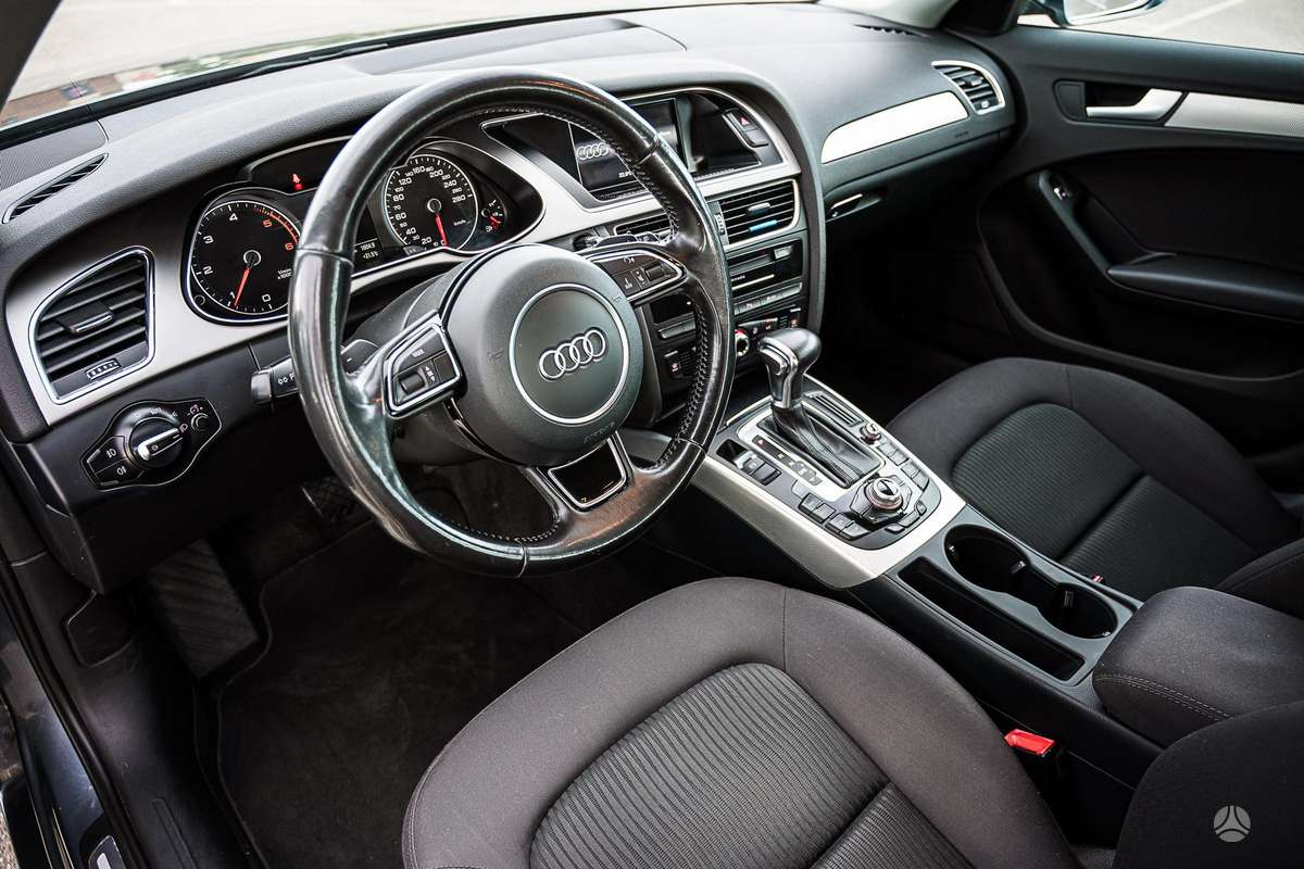 Audi A4, 2.0 l., Универсал