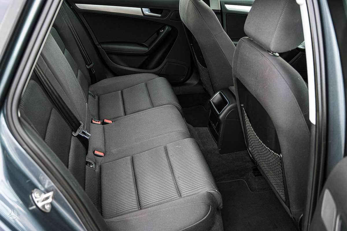 Audi A4, 2.0 l., Универсал