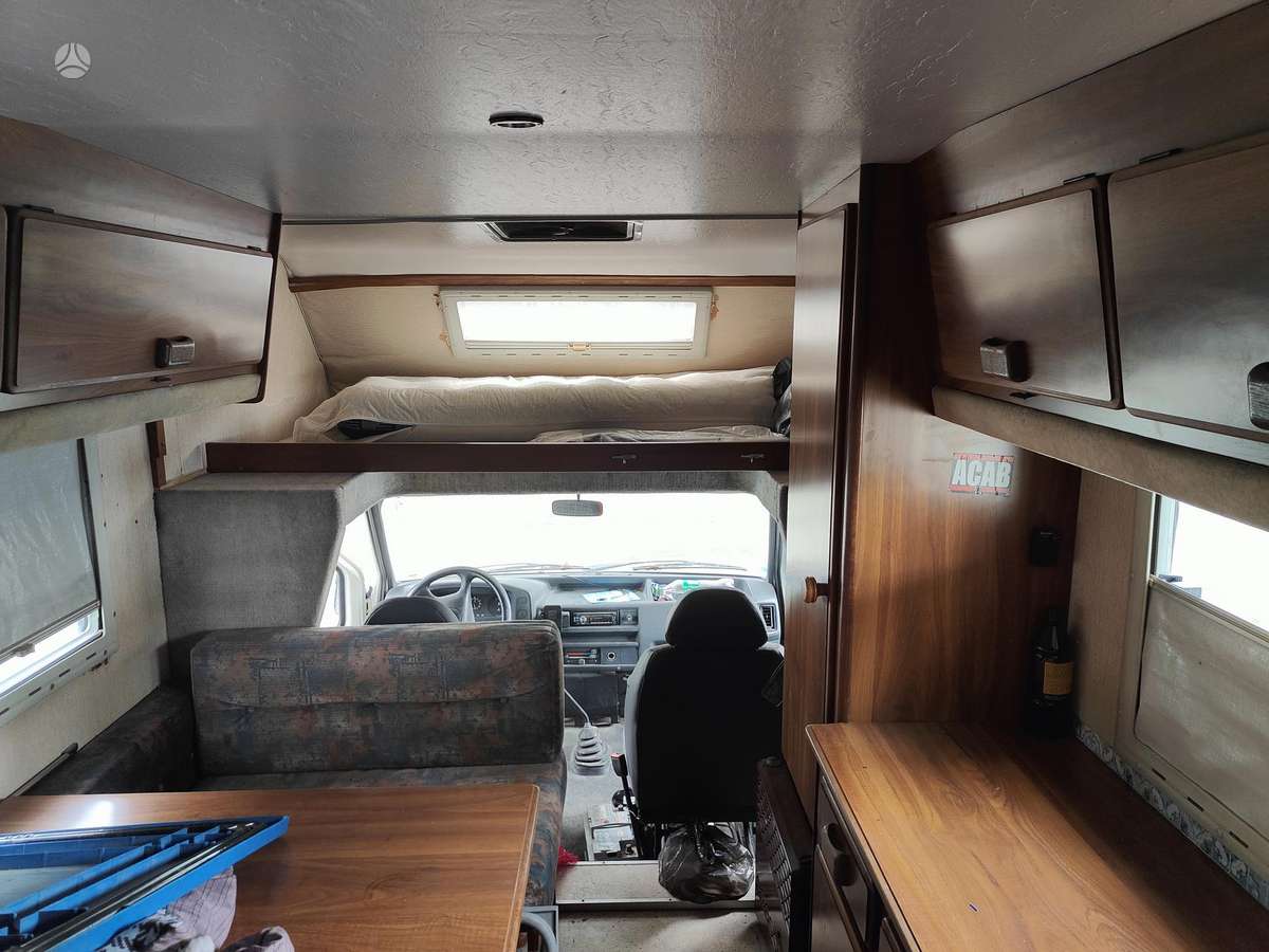 Ford Transit, туристическиe автомобили