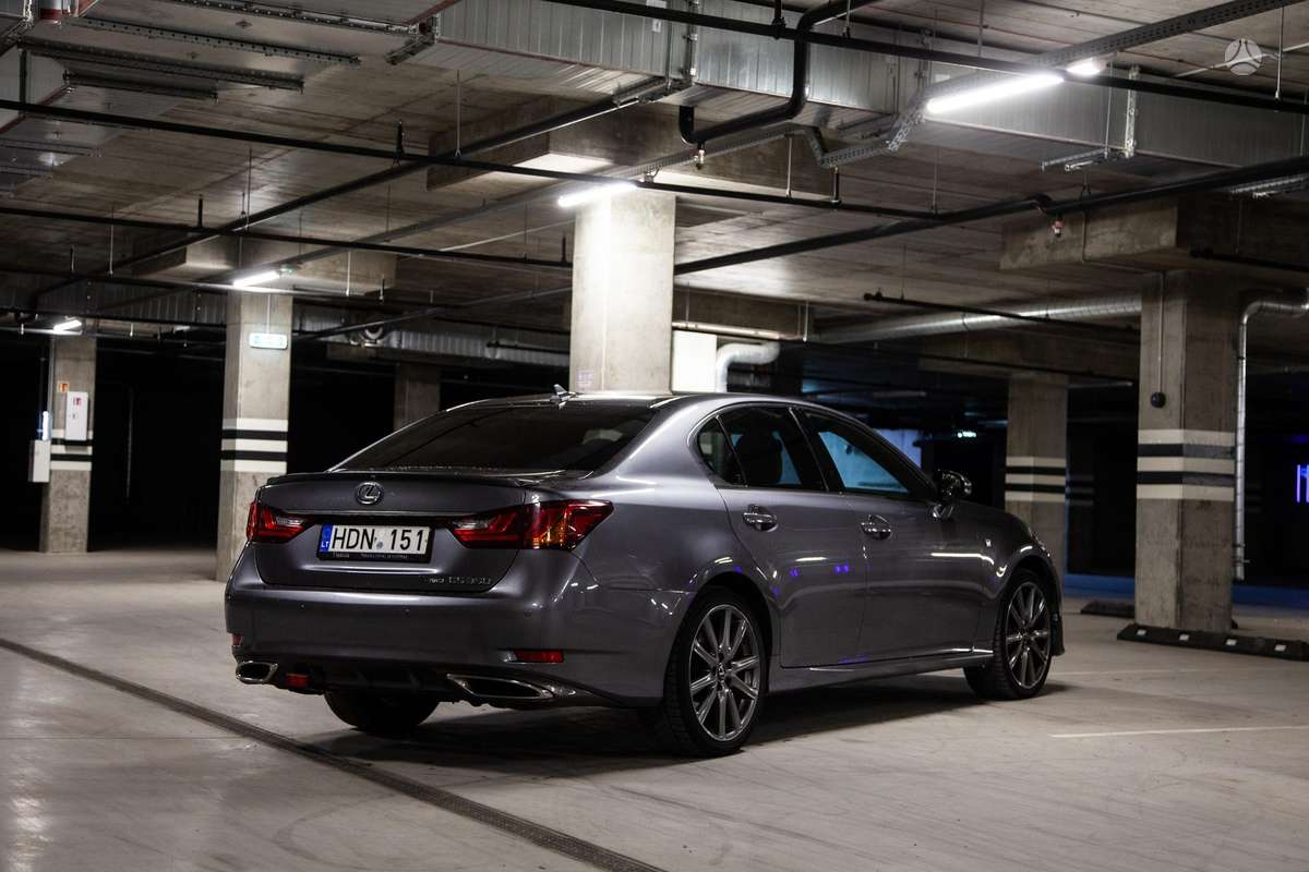 Lexus GS 350, 3.5 l., Седан