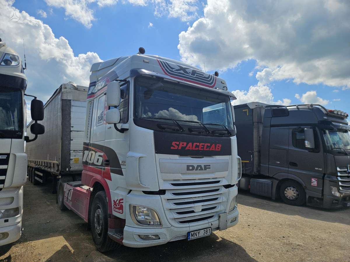 DAF XF106.460, double sleeper