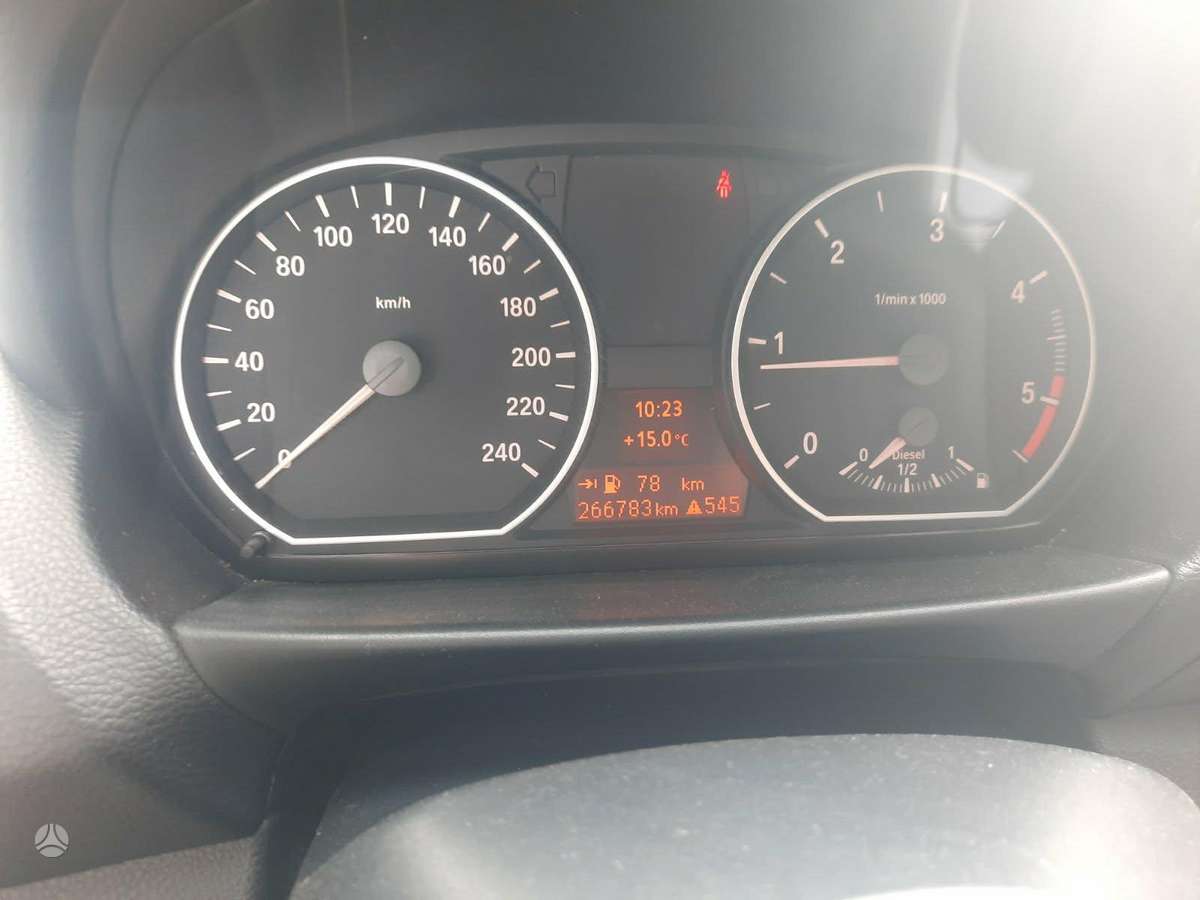 BMW 118, 2.0 l., hatchback