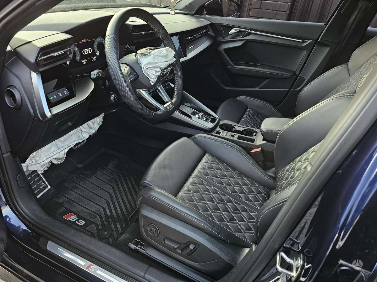 Audi S3, 2.0 l., Седан