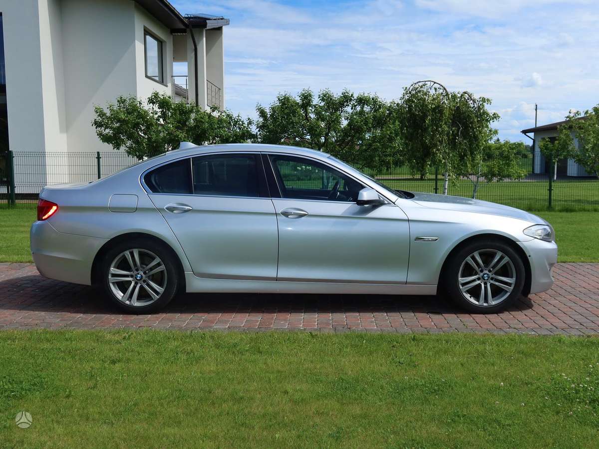 BMW 530, 3.0 l., Седан